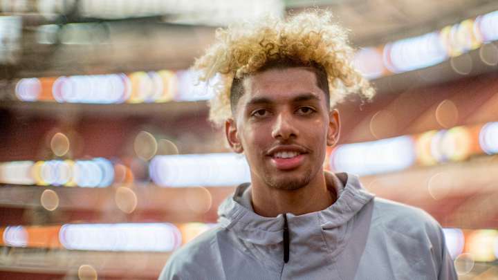 Brian Bowen No Longer Enrolled at Louisville, Seeking Reinstatement at South Carolina Brian Bowen No Longer Enrolled at Louisville, Seeking Reinstatement at South Carolina