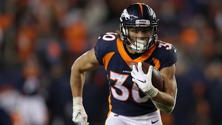 Report: Broncos RB Phillip Lindsay Suffers Wrist Injury, Faces 'Lengthy Recovery' Report: Broncos RB Phillip Lindsay Suffers Wrist Injury, Faces 'Lengthy Recovery'