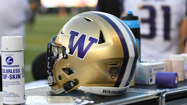 Class of 2018 Five-Star Linebacker Ale Kaho Granted Release From Washington