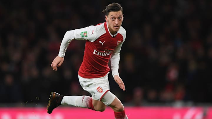 Mesut Ozil Set to Agree New 3-Year Deal at Arsenal Following Pierre-Emerick Aubameyang 'Ambition'