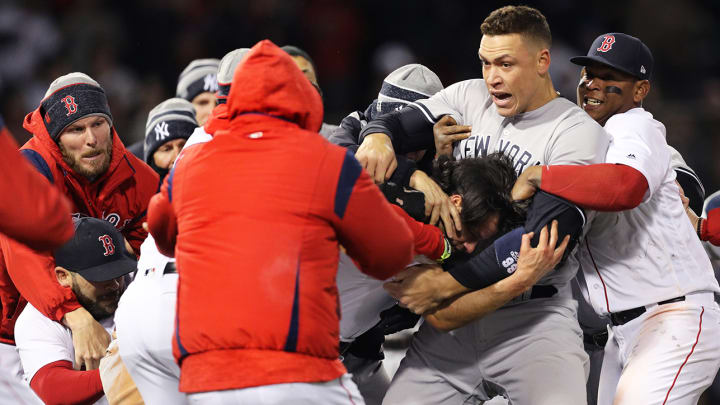 Watch: Red Sox, Yankees Get Into Benches-Clearing Brawl After Joe Kelly Hits Tyler Austin Watch: Red Sox, Yankees Get Into Benches-Clearing Brawl After Joe Kelly Hits Tyler Austin