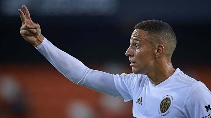 Valencia Manager Hints Rodrigo Transfer Remains Possibility Valencia Manager Hints Rodrigo Transfer Remains Possibility