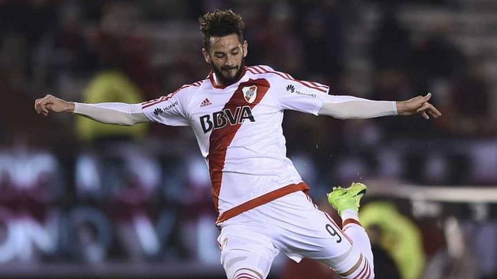 MERCADO | Larrondo, cerca de irse a otro club de la Superliga