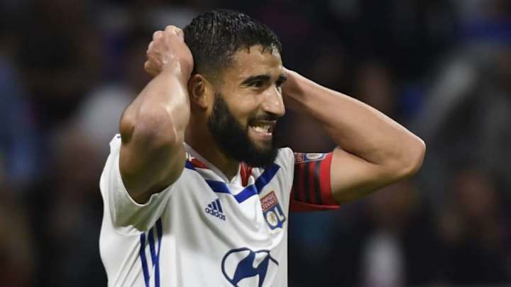 Report: Liverpool Out; Chelsea, Bayern Lead Race to Sign Lyon's Nabil Fekir