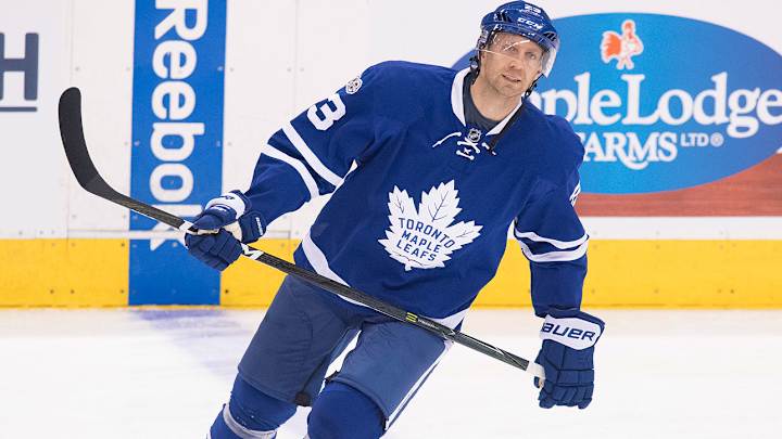 Maple Leafs Trade Forward Eric Fehr to Sharks for 2020 Draft Pick