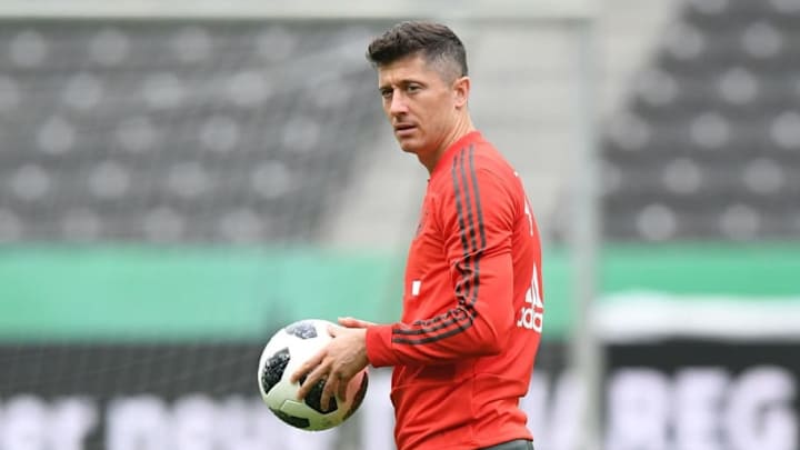 Report: Chelsea Leads Race to Sign Robert Lewandowski Report: Chelsea Leads Race to Sign Robert Lewandowski