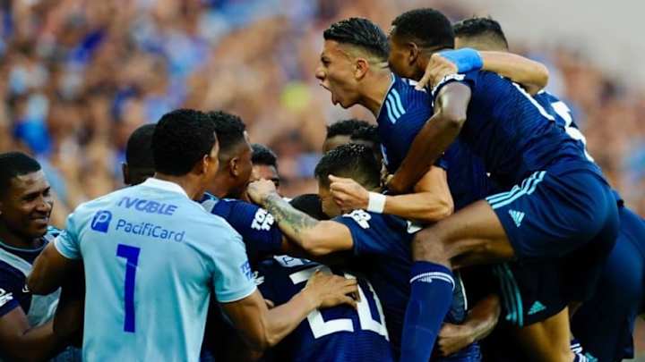 Emelec derrota a domicilio a Aucas y es nuevo líder