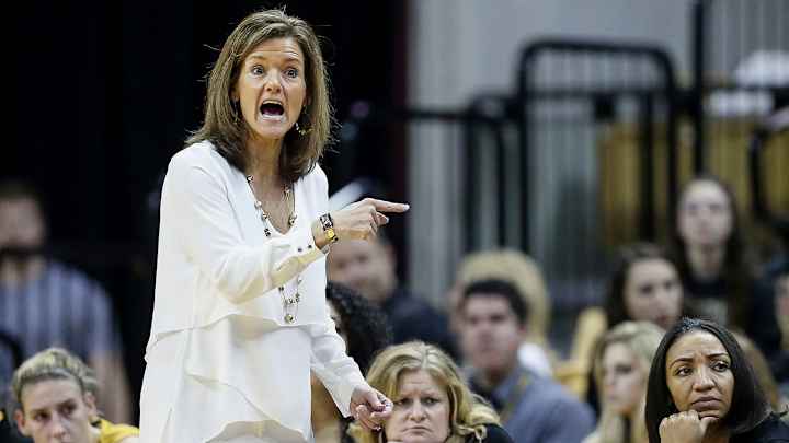 Missouri AD, Coach Say South Carolina Fans Spit On Women's Basketball Players, Used Racial Slurs