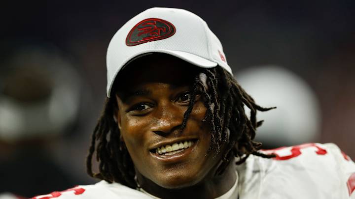 49ers Linebacker Reuben Foster Suffers Concussion vs. Colts 49ers Linebacker Reuben Foster Suffers Concussion vs. Colts
