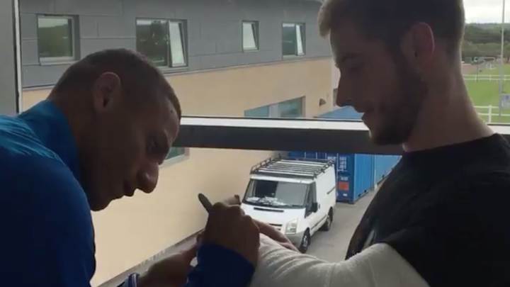 Richarlison Goal at Wolves Led to Everton Fan Dislocating His Elbow While Celebrating