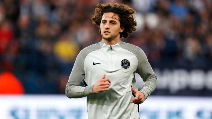 PSG Willing to Sell Adrien Rabiot After Barcelona Agree Personal Terms With Midfielder