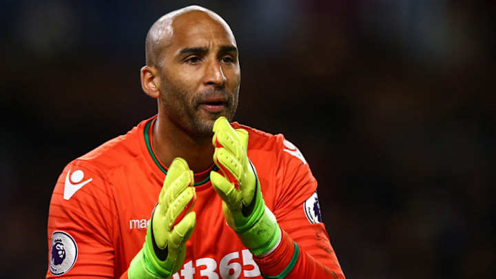 Stoke Goalkeeper Lee Grant Keen on Dream Man Utd Move as Jose Mourinho Targets Experienced Cover