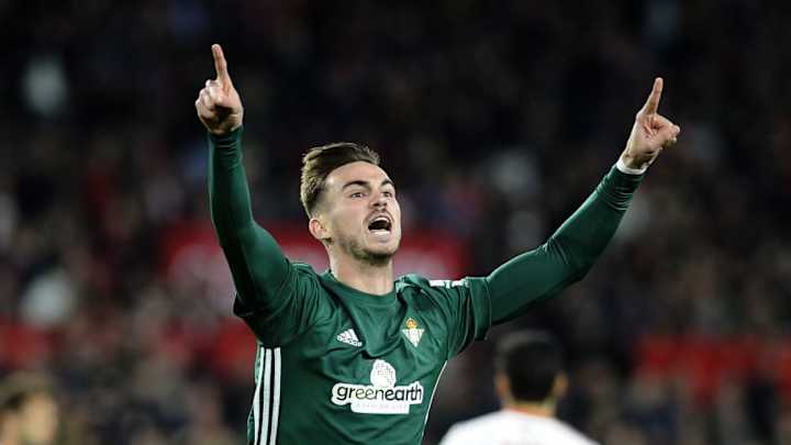 Napoli Make Fresh Enquiry for Spain Midfielder Fabian Amid Interest From Atletico Madrid