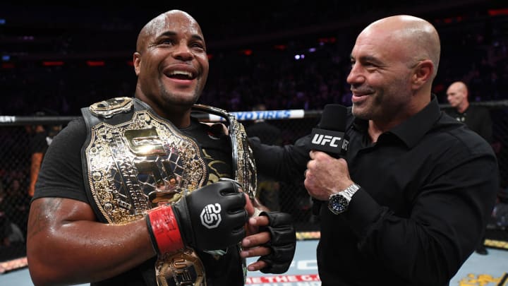 Daniel Cormier Relinquishes UFC Light Heavyweight Title Ahead of UFC 232 Daniel Cormier Relinquishes UFC Light Heavyweight Title Ahead of UFC 232