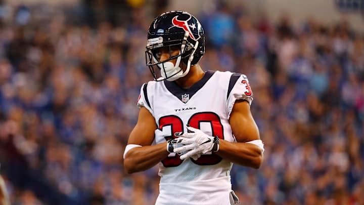 Texans CB Kevin Johnson Concussed on Helmet-to-Helmet Collision vs. Patriots