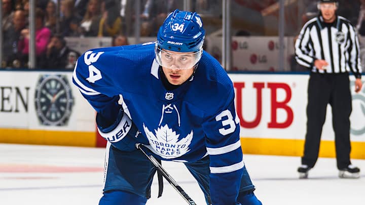 Maple Leafs' Auston Matthews Sidelined by Shoulder Injury