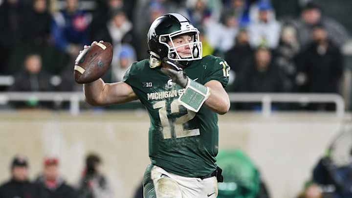 How to Watch the Redbox Bowl: Michigan State vs. Oregon Live Stream, TV Channel, Time