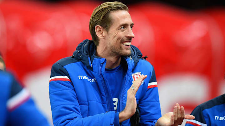 PHOTO: Peter Crouch Continues Twitter Comedy Career With Response to Royal Baby Announcement PHOTO: Peter Crouch Continues Twitter Comedy Career With Response to Royal Baby Announcement
