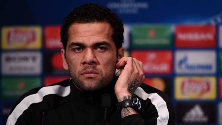 'I Didn't Know Him That Well': Dani Alves Makes Insensitive Remarks About the Death of Davide Astori 'I Didn't Know Him That Well': Dani Alves Makes Insensitive Remarks About the Death of Davide Astori