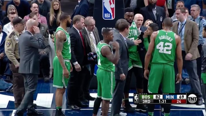 Celtics' Jaylen Brown Walks Off Court After Horrible Fall Celtics' Jaylen Brown Walks Off Court After Horrible Fall
