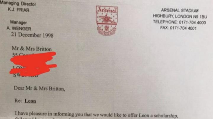 PHOTO: Swansea Star Laughs at Own Mistake of Turning Down Arsenal for West Ham As a Youngster