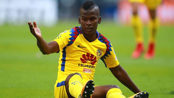 LAMENTABLE | Aficionados atacan a Darwin Quintero con mensajes racistas LAMENTABLE | Aficionados atacan a Darwin Quintero con mensajes racistas
