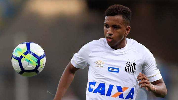El FC Barcelona quiso comprar a Rodrygo, pero el brasileño eligió al Real Madrid por este motivo El FC Barcelona quiso comprar a Rodrygo, pero el brasileño eligió al Real Madrid por este motivo