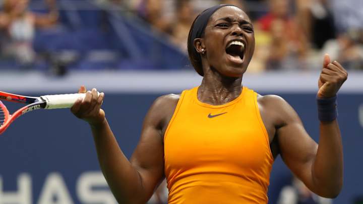 Defending Champion Stephens Tops Azarenka Under Roof at U.S. Open