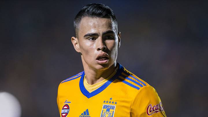MERCADO | Dirigente de Santos brasileño viaja a México para cerrar el pase de Lucas Zelarayán MERCADO | Dirigente de Santos brasileño viaja a México para cerrar el pase de Lucas Zelarayán