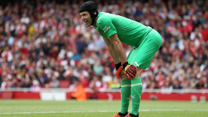 Unai Emery Confirms Petr Cech Will Retain His Place in the Starting XI Despite  Fan Backlash