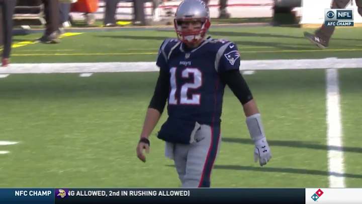 Report: Tom Brady Got 12 Stitches Beneath His Right Thumb