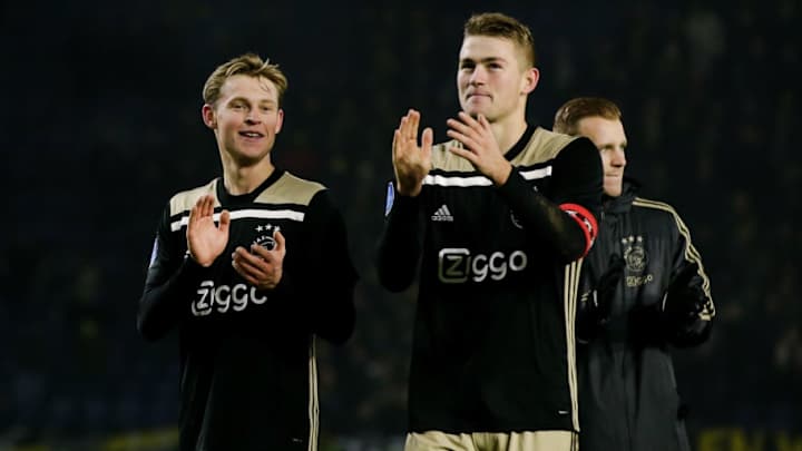 Frenkie de Jong & Matthijs de Ligt 'Waiting' for Barcelona as €140m Duo 'Prioritise' Camp Nou