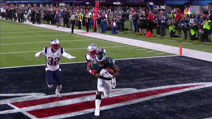 Watch: Corey Clement's Touchdown Catch Upheld After Review Watch: Corey Clement's Touchdown Catch Upheld After Review