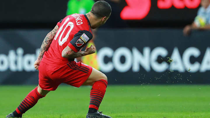 MOLESTO: Sebastian Giovinco se quejó de las condiciones de la cancha del BMO Field