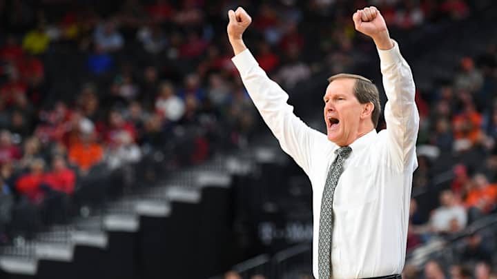 Oregon Basketball Hit With Two-Year Probation After NCAA Investigation Oregon Basketball Hit With Two-Year Probation After NCAA Investigation