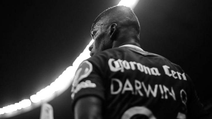 ETERNO AGRADECIDO | Darwin se despidió emotivamente del América y México ETERNO AGRADECIDO | Darwin se despidió emotivamente del América y México