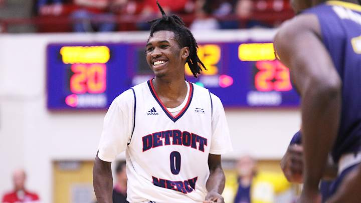 Under the Tutelage of His Dad, Antoine Davis Has Been One of the Nation's Biggest Surprises Under the Tutelage of His Dad, Antoine Davis Has Been One of the Nation's Biggest Surprises