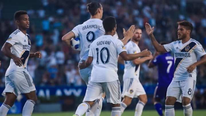 La renovación de Zlatan con el Galaxy podría significar la salida de Gio dos Santos