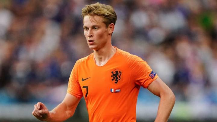 El equipo de la Premier League con el que vinculan a De Jong