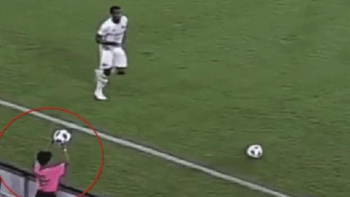 VÍDEO | La picardía de un niño recogepelotas en la MLS que se ha vuelto viral VÍDEO | La picardía de un niño recogepelotas en la MLS que se ha vuelto viral