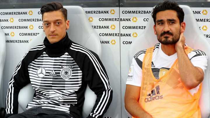 Jurgen Klopp Tells Ozil & Gundogan Critics to 'Shut Up' After Controversial Turkey President Photo
