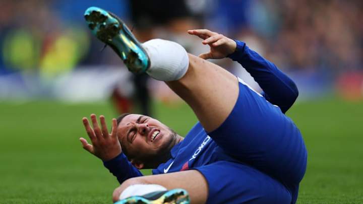 Chelsea Talisman Hazard a Doubt for Europa League Clash After Picking Up Back Injury Against Man Utd