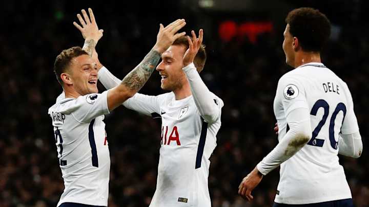Tottenham Scores 11 Seconds in, Eases By Manchester United at Wembley