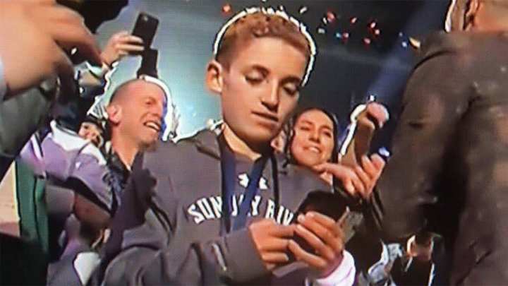 Best Memes Of The Kid On His Phone During Justin Timberlake Halftime Show
