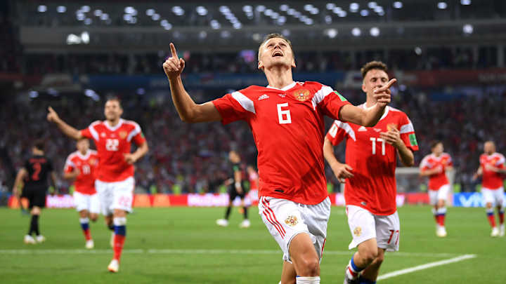 Valencia to Sign Russia World Cup Star Cheryshev on Loan From Villarreal