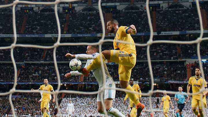 'Football Is a Contact Sport': Mehdi Benatia Angry Despite Conceding He Pushed Lucas Vázquez