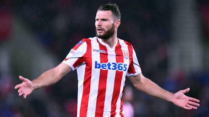 Reports Claim Erik Pieters Would ‘Jump at the Chance’ to Join Newcastle in January Reports Claim Erik Pieters Would ‘Jump at the Chance’ to Join Newcastle in January