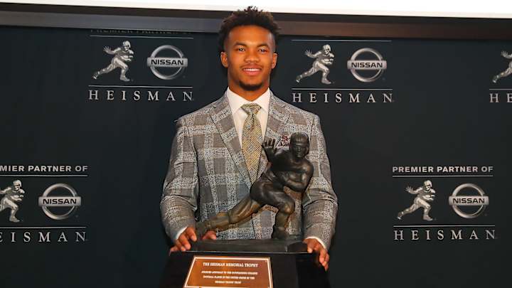 Kyler Murray Apologizes for Previous Homophobic Tweets Kyler Murray Apologizes for Previous Homophobic Tweets