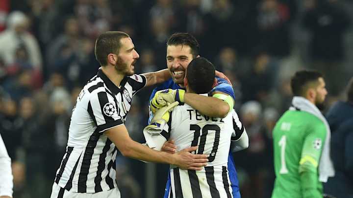 Carlos Tevez Trying to Recruit Juventus Star & Former Teammate for Current Club Boca Juniors Carlos Tevez Trying to Recruit Juventus Star & Former Teammate for Current Club Boca Juniors