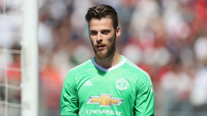 Mourinho Claims De Gea 'Wants to Stay' at Man United Amid Contract Talks Mourinho Claims De Gea 'Wants to Stay' at Man United Amid Contract Talks